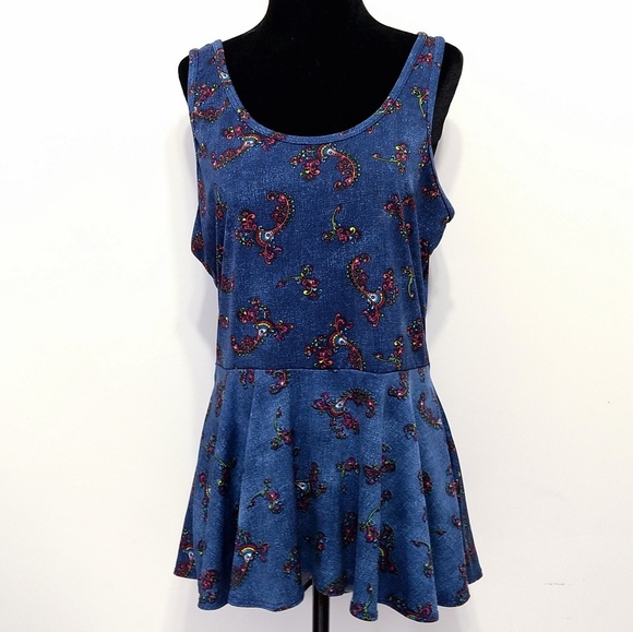 C'est La Vie Tops - C'est La Vie paisley blue knit peplum tank